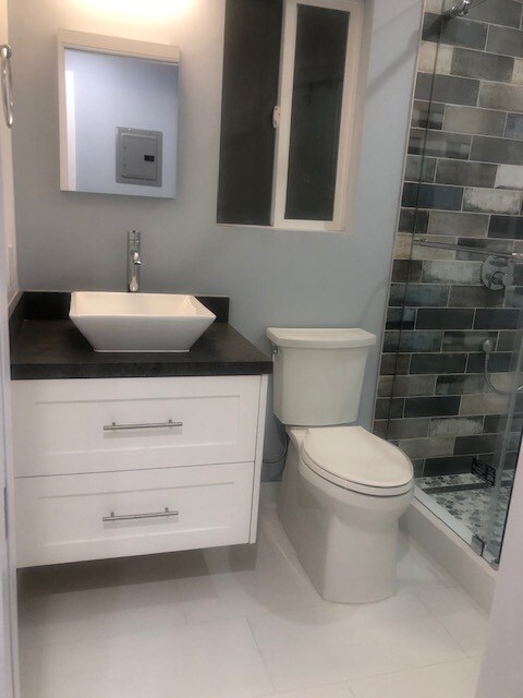 Foto principal - 214 42nd St