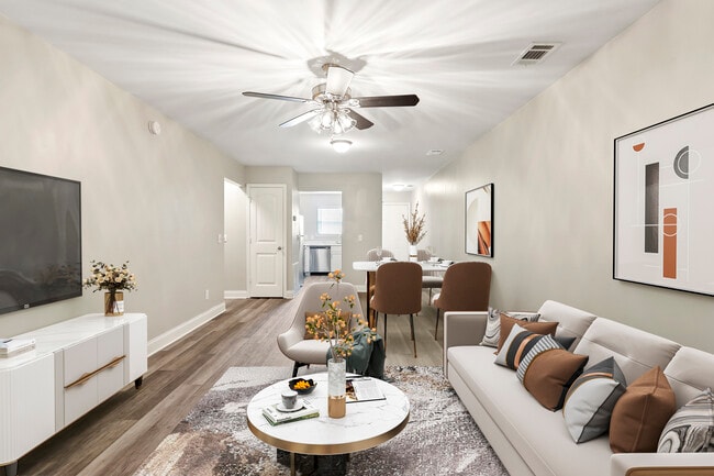 Building Photo - Pooler Station