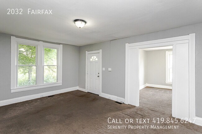 Foto del edificio - 2032  Fairfax-
