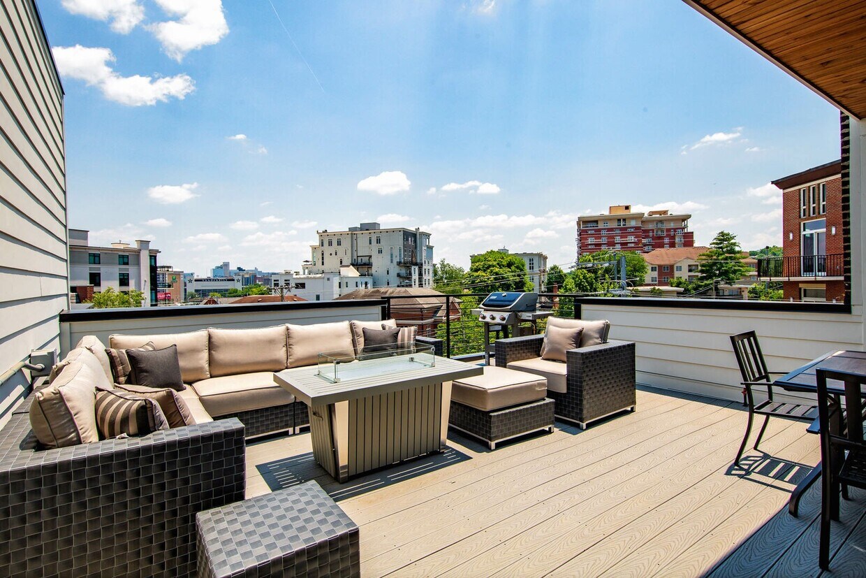 Foto principal - 211 31st Ave N