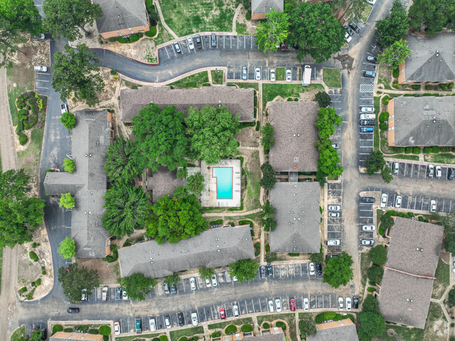 Aerial Photo - Hampton House