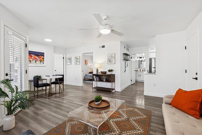Building Photo - Arcadia Cove Apartment Homes