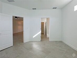 Building Photo - 20673 Hazelnut Ct