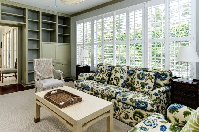 Building Photo - 255 Bahama Ln