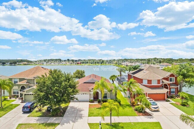 Building Photo - 31022 Bridgegate Dr