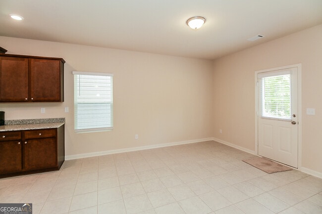 Building Photo - 10902 Wheeler Trce