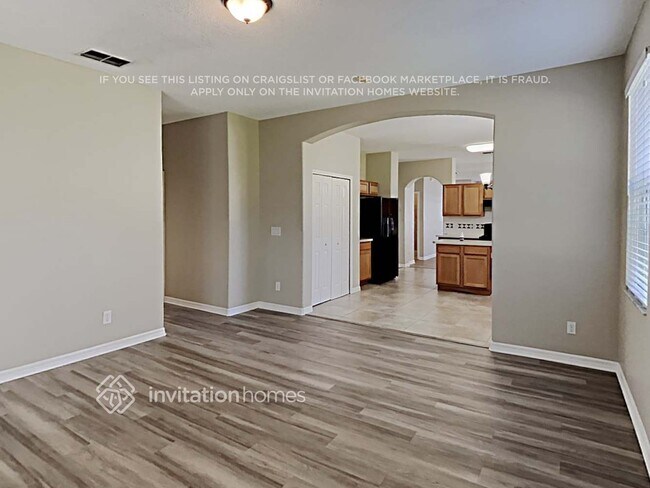 Foto del edificio - 614 Carrigan Woods Trail