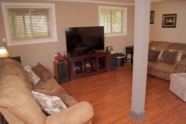 Building Photo - Beautiful 3 bedroom home in West Lafayette!
