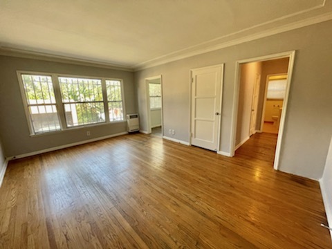 Primary Photo - 2230 Cahuenga Blvd