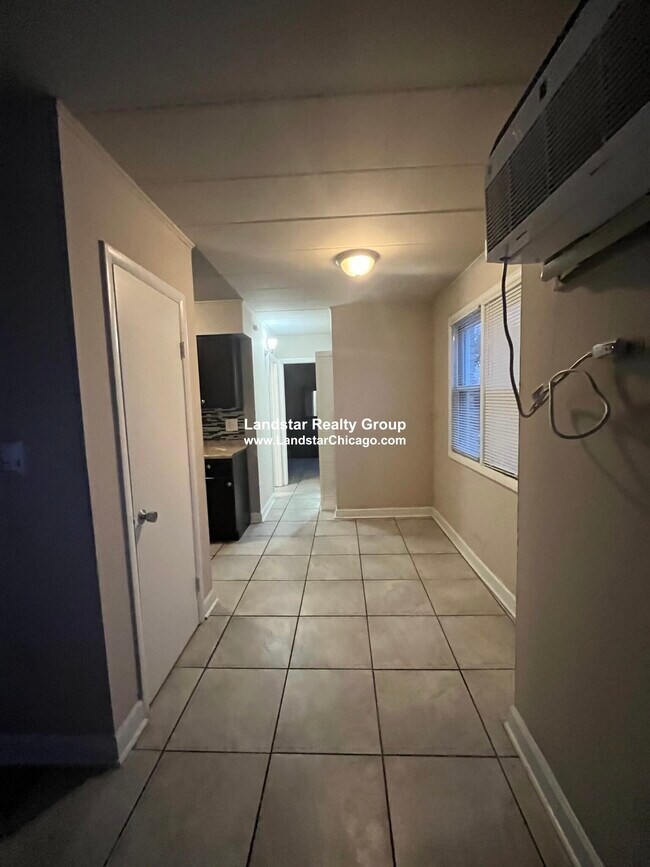 3820 25th Ave Unit 5B, Schiller Park, IL 60176 Condo for Rent in