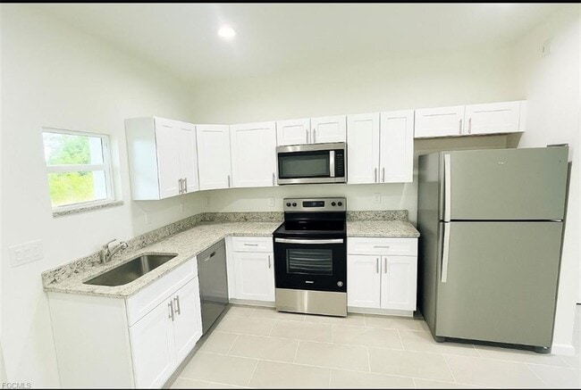 Photo - 4107 19th St SW House