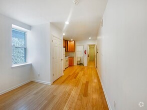 Building Photo - 110 N 51st St