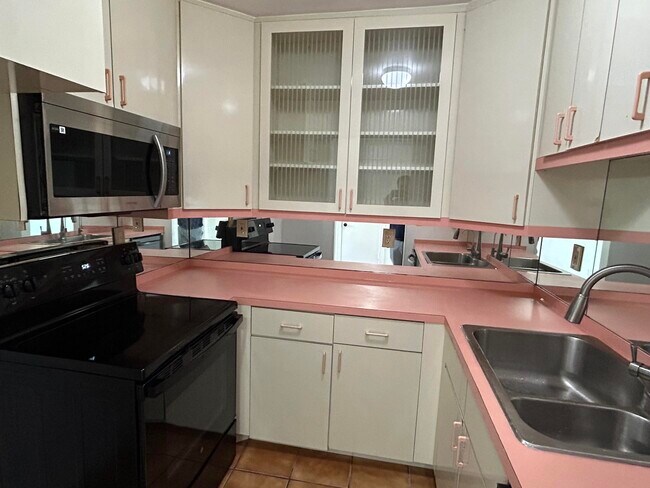 Foto del edificio - 298 SW 6th St