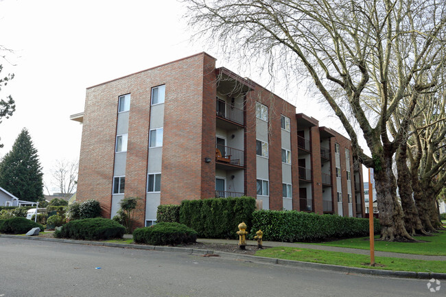 Building Photo - Riverview Apartments