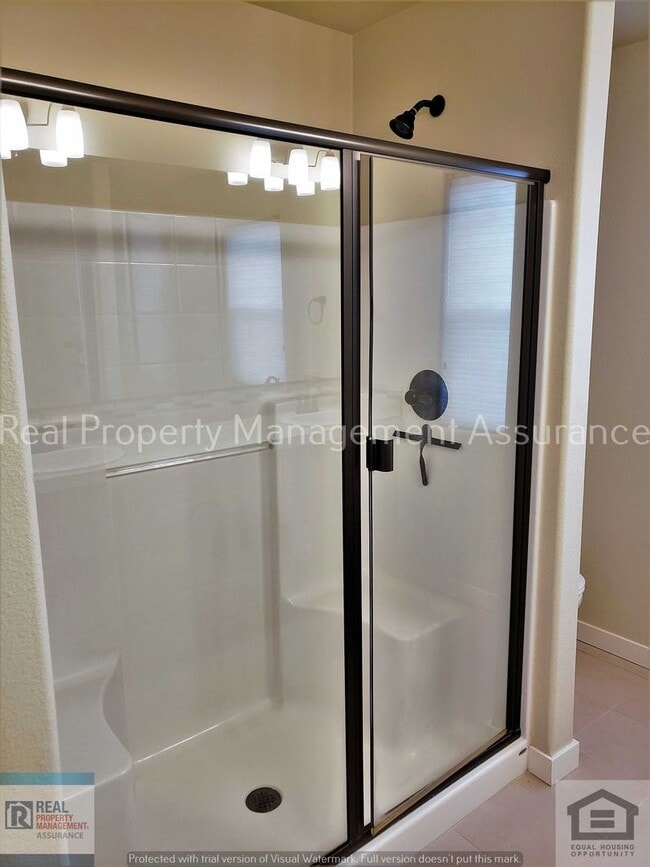 Foto del edificio - 28857 SW Geneva Loop