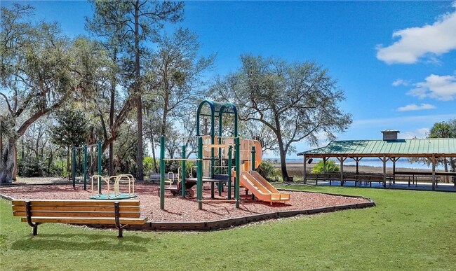 Building Photo - 568 Marsh View Dr