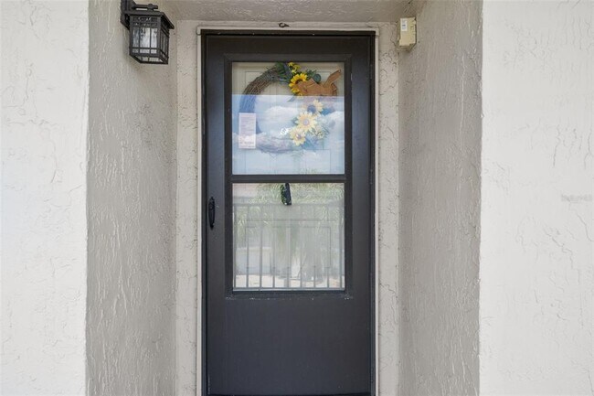 Foto del edificio - 8211 Brent St