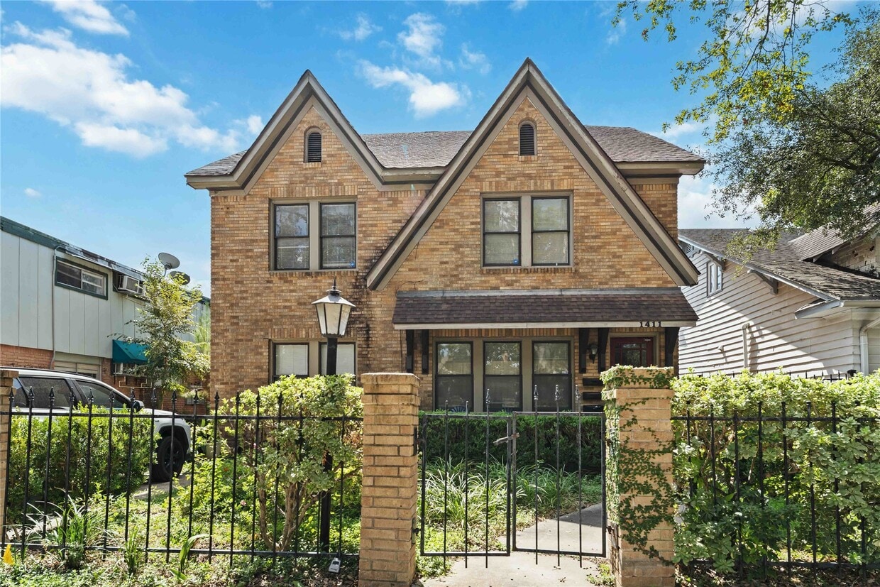 Foto principal - 1411 Kipling St