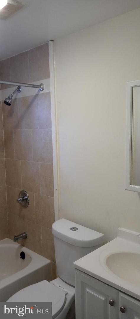Foto del edificio - 3440 Crystal St