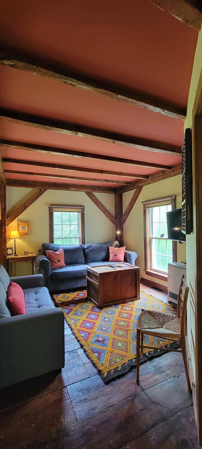 Foto del edificio - 50 Mountain View Estates Rd