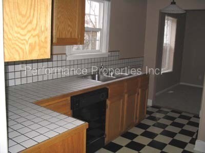 Foto del edificio - 535 SW Vermont St