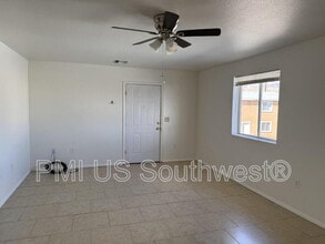 Building Photo - 352 Rio Grande Ct