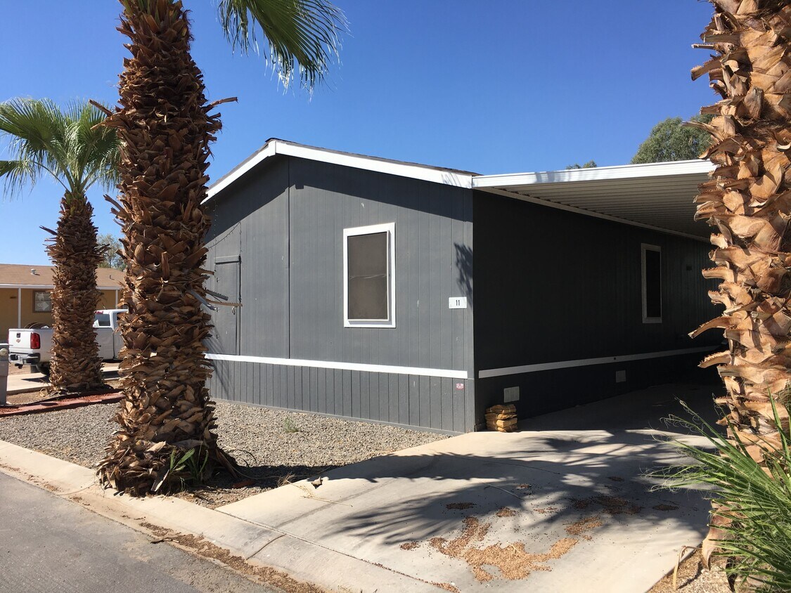 Built in 2008, 3 bed 2 baths - 2450 E Hobsonway