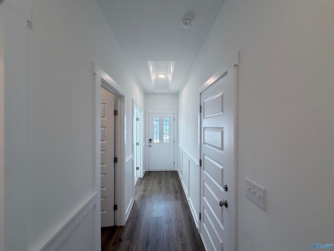 Foto del edificio - 6210 Taramore Ln NW