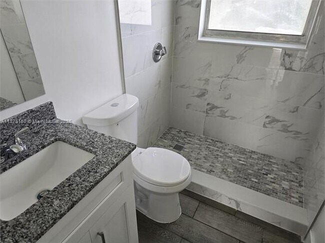Foto del edificio - 10382 SW 173rd St