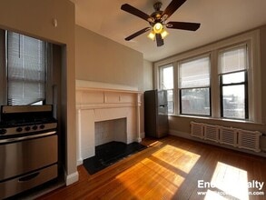 Building Photo - 48 John F. Kennedy St