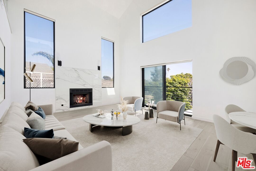 Foto principal - 2225 4th St