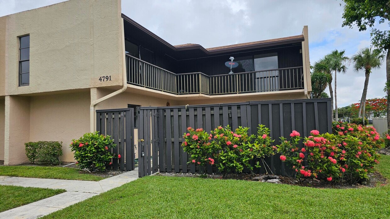 Primary Photo - 4791 Alder Dr