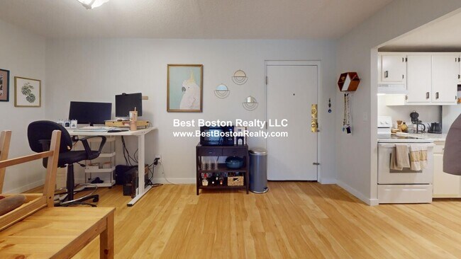 Foto del edificio - 19 Central St