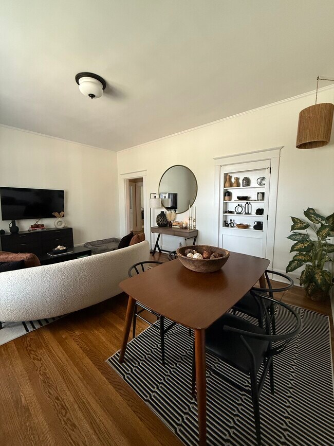 Foto del edificio - 1116 Poplar Ave