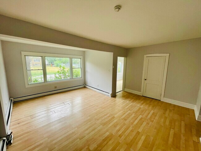 Building Photo - 3632 S 52nd Ct