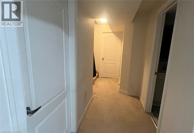 Building Photo - 68 Great Gabe Cres