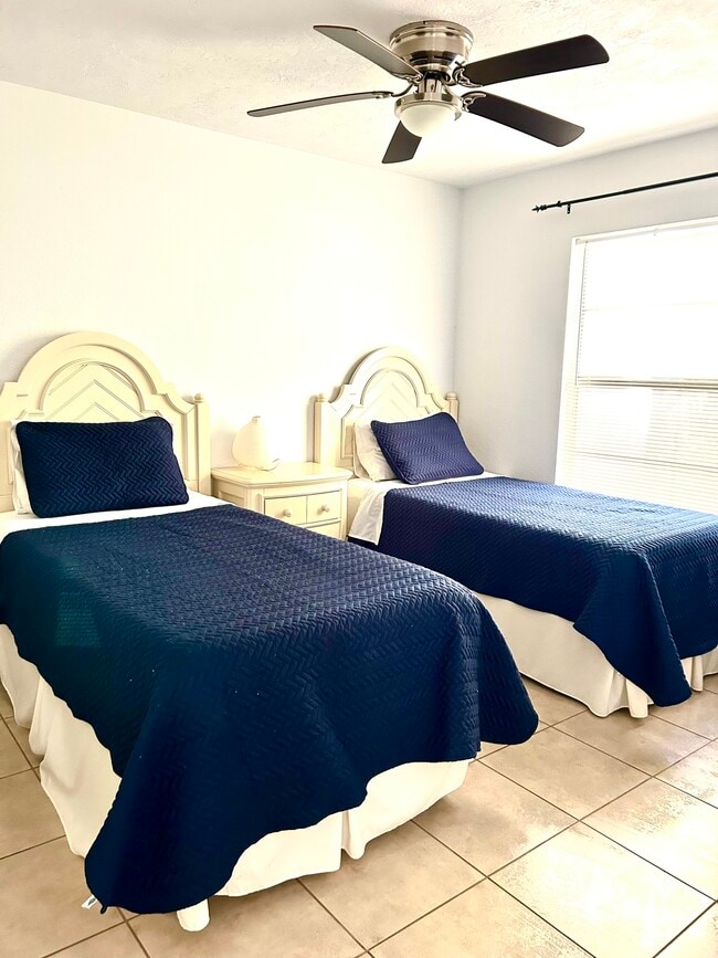 Photo - 4008 Groveland Ave House