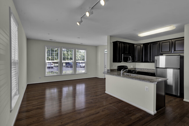 Foto del edificio - 24606 Byrne Meadow Sq