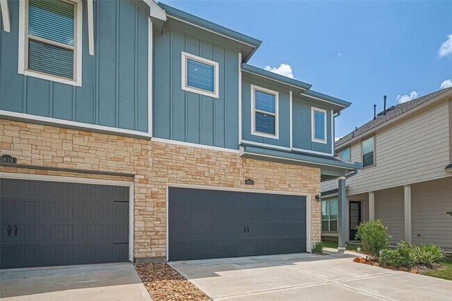 Foto del edificio - 5623 Foggy Vine Ct
