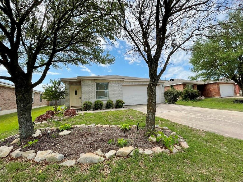 Foto principal - 600 Golden Gate Dr