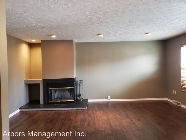Foto del edificio - 2748 Hunters Point Dr