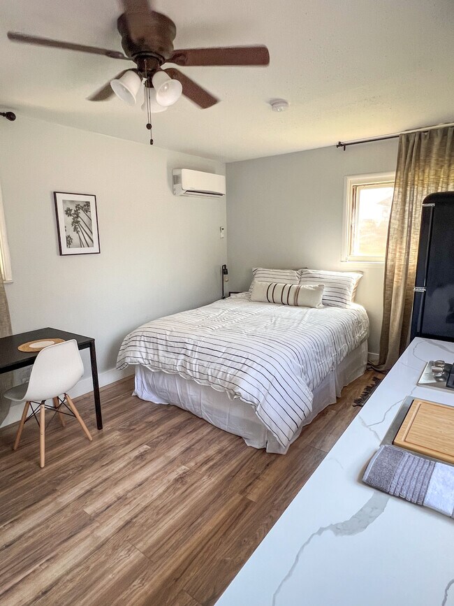 Foto del edificio - 1129 N Glenn Ave
