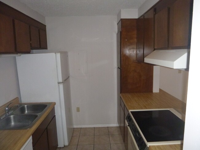 Kitchen - 110 W Bayou Pky