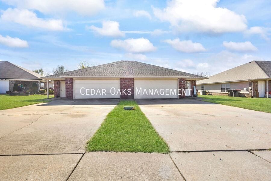Photo - 1290 Dove Loop-B