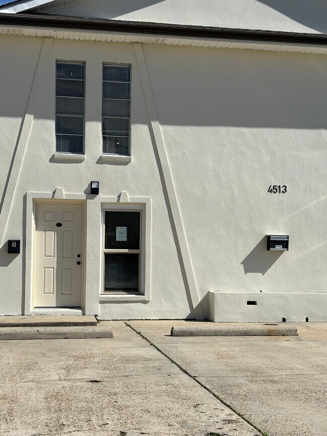 4513 Tabony St, Metairie, LA 70006 Townhome Rentals in Metairie LA