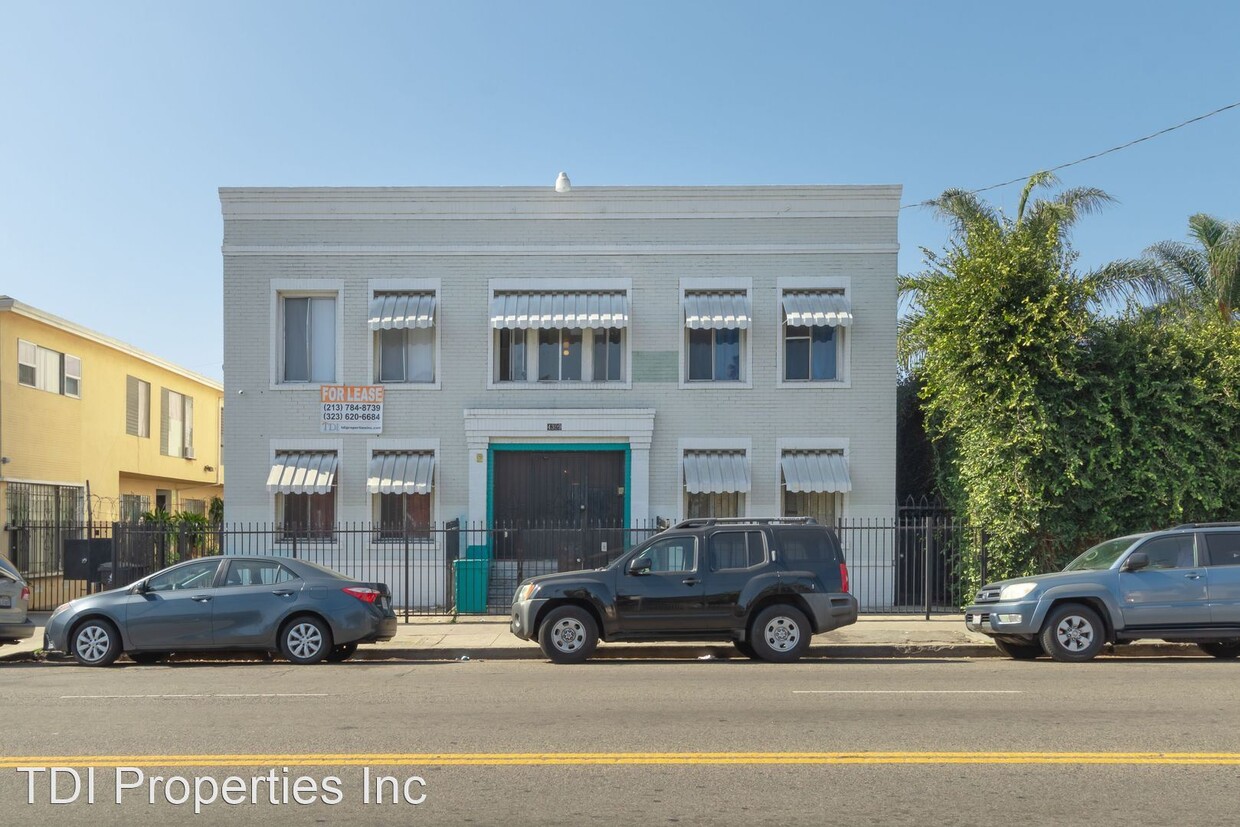 Primary Photo - 4309 S Main St