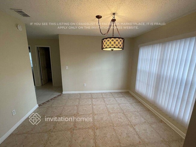 Building Photo - 13312 Kearney Way