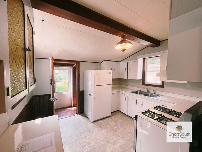Foto del edificio - 3 bed 1.5 bath Single Family Home