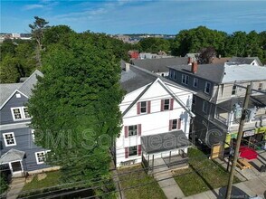 Building Photo - 200 Montauk Ave