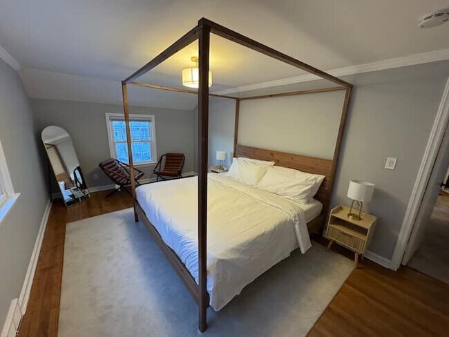 Foto del edificio - 135 Winthrop Ave